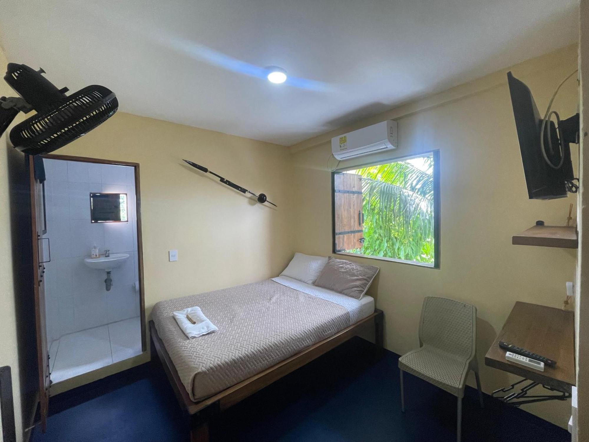 Hotel Gavas Amazonas ليتيسيا الغرفة الصورة